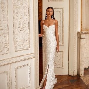 Alamour Petra White Gown NWT - Prom, Bridal, Gala, Formal Dress Sz L